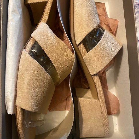 Franco Sarto  L-Tallen Lt. Blush suede mule women’s size 13 - Picture 3 of 8